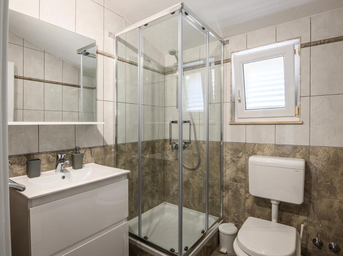 Apartments Blatancic Vodice Exterior foto
